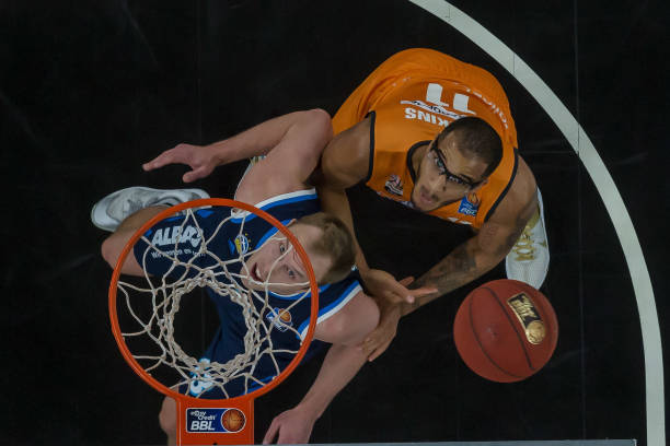 通过这样的 通过这样的