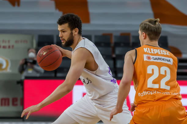 太阳的防线 太阳的防线